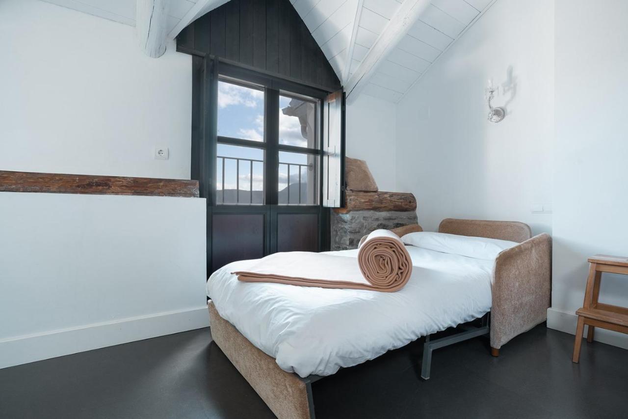 Casas Pirineos Apartment Sabinanigo Ngoại thất bức ảnh