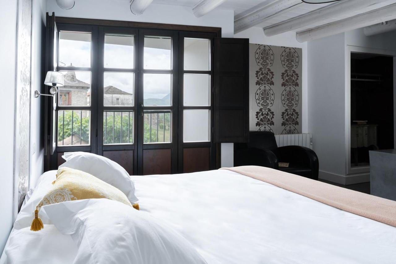 Casas Pirineos Apartment Sabinanigo Ngoại thất bức ảnh